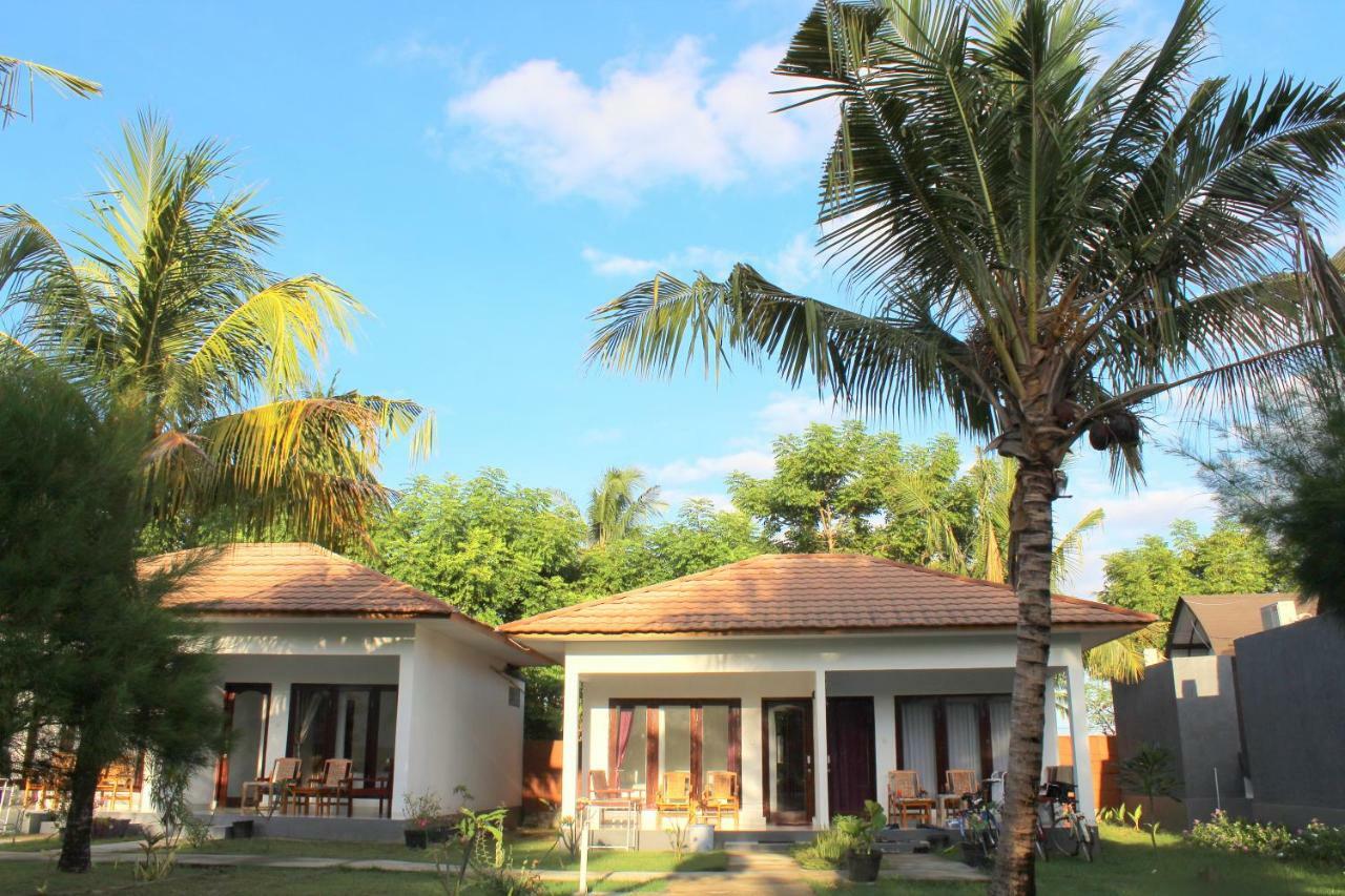 Nusa Indah Bungalows Gili Air Eksteriør billede