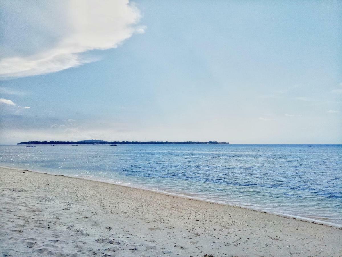 Nusa Indah Bungalows Gili Air Eksteriør billede