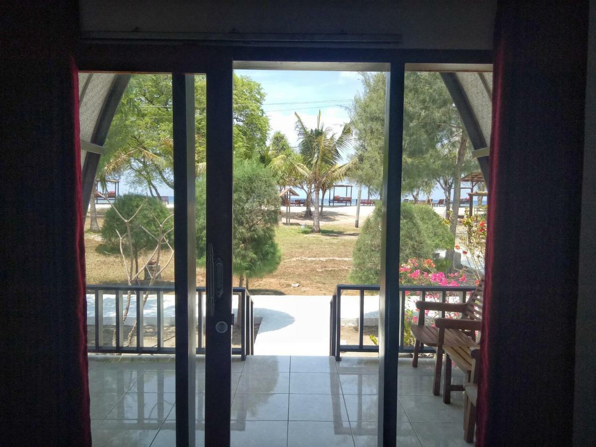 Nusa Indah Bungalows Gili Air Eksteriør billede