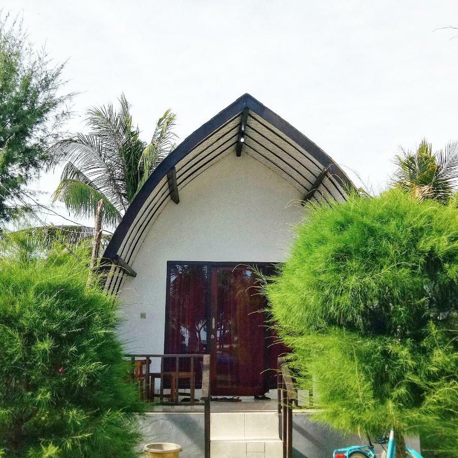 Nusa Indah Bungalows Gili Air Eksteriør billede